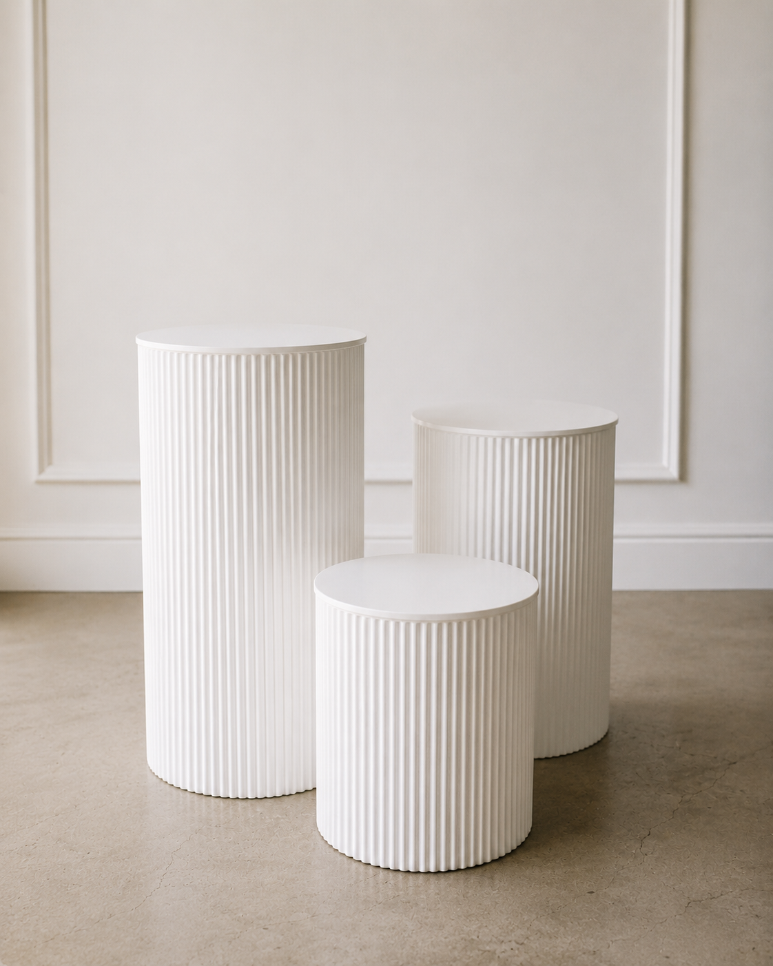 Ribbed Round Display Pedestal Trio